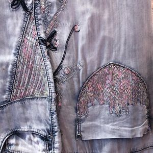 Extremely light weight embellished jeans